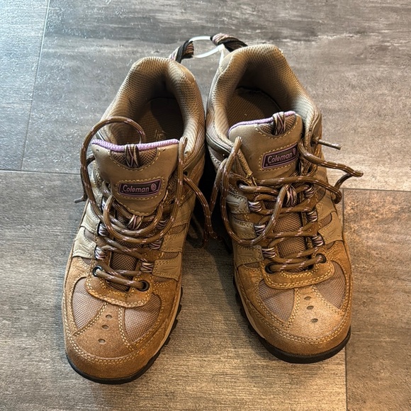 Coleman Alder Size 7 Brown Athletic Shoes for Outdoor Adventures - Picture 1 of 4